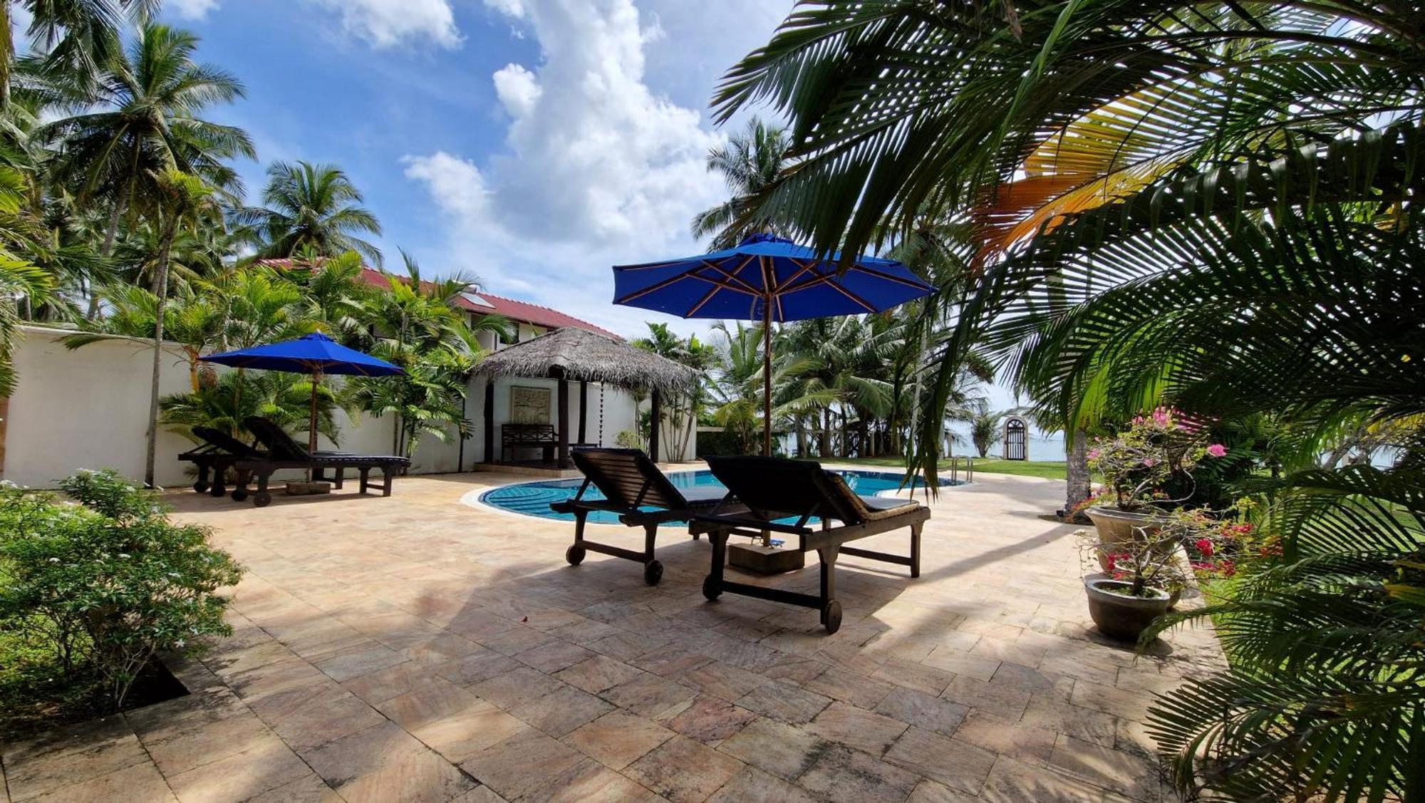 Lanka Beach Grand Villa Rekawa Exterior photo